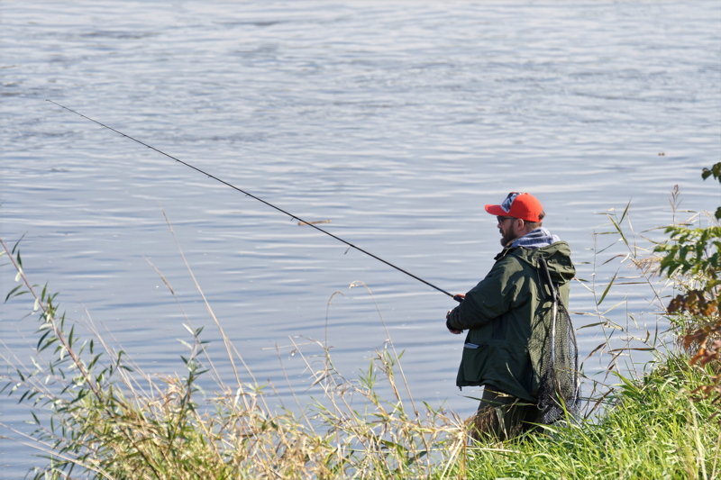 2 - A person engaged in the sport of angling